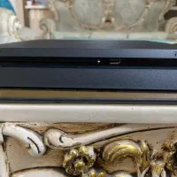 PS4 SLIM 1 tra 2 daste