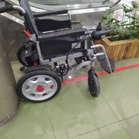 ویلچر برقی/لاکر/تشک مواج/تخت بیمارستانی بیمار|آرایشی، بهداشتی، درمانی|تهران, پاسداران|دیوار