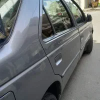 پژو 405 GLX مدل 95فروشی سالم
