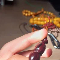 کهربا پرچمی|کلکسیون اشیاء عتیقه|ملارد, |دیوار