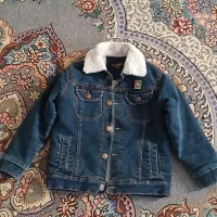 کاپشن|لباس|ارومیه, |دیوار