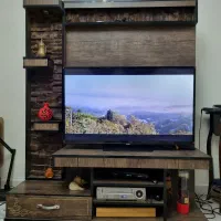 تلویزیون LED سامسونگ 40 اینچ به همراه میز