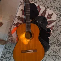 گیتار یاماها