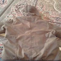 کاپشن|لباس|جوانرود, |دیوار