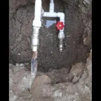 لوله کشی آب فاضلاب رفع نم و رطوبت|خدمات پیشه و مهارت|همدان, |دیوار