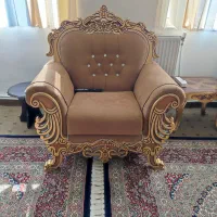 مبل ۷ نفری کلاسیک کاملاً سالم و زیبا|مبلمان خانگی و میز عسلی|اسلامآباد غرب, |دیوار