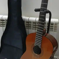 گیتار yamaha c40