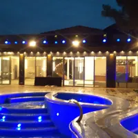 برقکاری سیمکشی برقکشی توس نصب کولر و آیفون