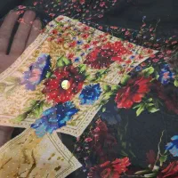 قواره پارچه و دسمال و پشتند