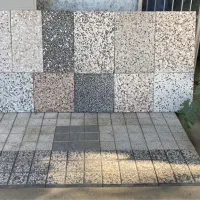 کارگر ساده موزاییک سازی