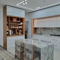 نصاب کابینت،کمد چهار چوب روس، درب اتاقی،|خدمات پیشه و مهارت|خرم‌آباد, |دیوار