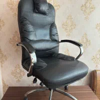 میز و صندلی مدیریتی