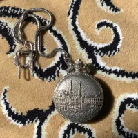 ساعت جیبی رنگ و طرح خاص