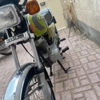 هندا ۱۲۵ عروسک|موتورسیکلت|مشکیندشت, |دیوار