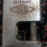 قفل کتابی برنجی هول هوش یک کیلو هست