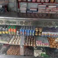 فروشنده قنادی