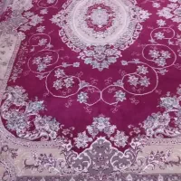 یک عدد فرش ۶ متری