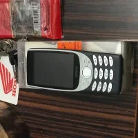 گوشی نوکیا ۸۲۱۰
