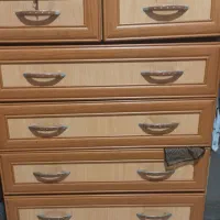 قالی کناره ای و کمد