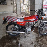 فروش یک دستگاه موتور سیکلت هوندا