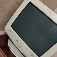 مانیتور قدیمی ال جی