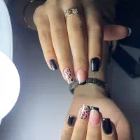 کاشت ناخن|خدمات آرایشگری و زیبایی|تربت جام, بیست متری منبع آب|دیوار