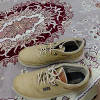 کفش یه دوبار پوشیدم  بسیار تمیز سایز 41