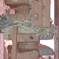 اسکلت اسیاب ۶۰ چراغی و یک گیربکس سه محور ۳۰ در ۶۰|ماشین‌آلات صنعتی|قزوین, |دیوار