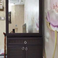 جاکفشی ،اینه و کمد لباس