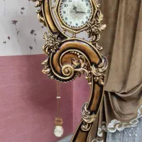 ساعت ایستاده