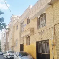 فروش منزل دو طبقه در فرصت شیرازی|فروش خانه و ویلا|شیراز, شریف‌آباد|دیوار