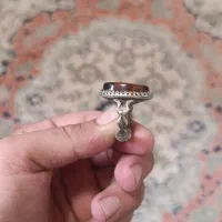 انگشتره|جواهرات|بومهن, |دیوار