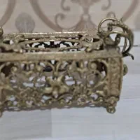 جا دست مالی