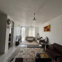 فروش منزل طبقه دوم مستقل شهرک صادقیه