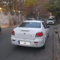 رانا مدل ۱۳۹۳ چند لکه رنگ شاستی پلمپ سقف بیرنگ|خودرو سواری و وانت|کرج, گوهردشت|دیوار