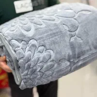 پتو گلبافت نرمینه سنگین|رختخواب، بالش، پتو|نیشابور, دارایی|دیوار