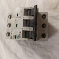 کابل پروژکتور هالوژن بزرگ سالم قیمت مناسب|عمده‌فروشی|مشهد, سناباد|دیوار