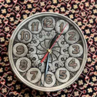 ساعت مسی دیواری انتیک عتیقه قدیمی قلمکاری نو|ساعت دیواری و تزئینی|تهران, علی‌آباد|دیوار