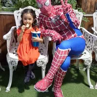 عروسک تنپوش|خدمات پذیرایی، مراسم|ری, جوانمرد قصاب|دیوار