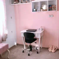 کتابخانه دیواری