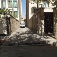 انبار دربستی دوخواب حیاط دار|اجارهٔ خانه و ویلا|تهران, استخر|دیوار