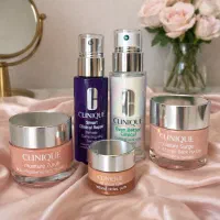 ویزیتور خانم بافن بیان قوی برای فروش محصولات پوستی