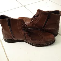 نیم بوت چرم اصلی سایز ۴۳
