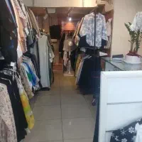 فروشنده پوشاک خانم یک روز درمیان