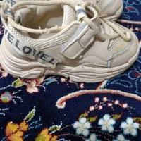 کفش دخترانه|کفش و لباس بچه|قم, شهرک امام حسن|دیوار