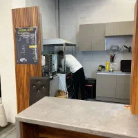 رهن کافی شاپ باشگاه بدنسازی|اجارهٔ مغازه و غرفه|شیراز, فرگاز|دیوار