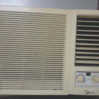 یک‌عدد‌کولر‌پنجره‌ای