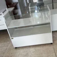 پیشخوان ویترین دکور3طبقه.شیشه8میل اندازه استاندارد|بوفه، ویترین، کنسول|نوشهر, |دیوار