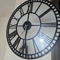 ساعت دیواری