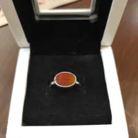 انگشتر های نقره با نگین عقیق حکاکی شده